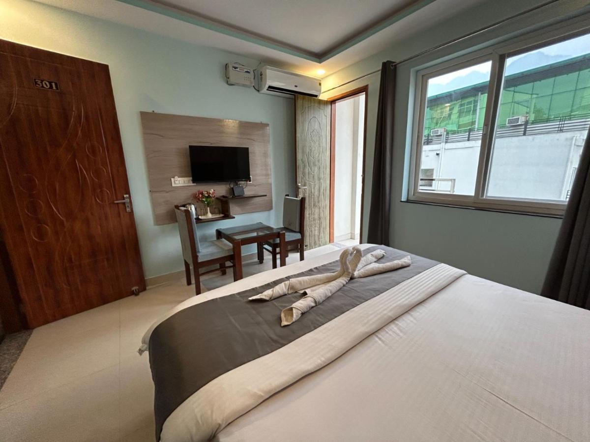 Hotel Kaanha Residency Inn By Shree Krishna Hospitality Rishīkesh Exterior foto